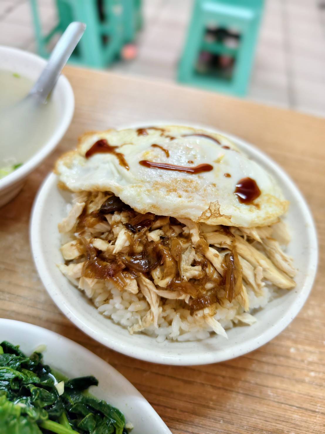 [花蓮小吃]德安雞肉飯-必點滷白菜、鮮蚵湯，再來碗雞肉飯加片爌肉 一天活力用不完! 德安雞肉飯菜單