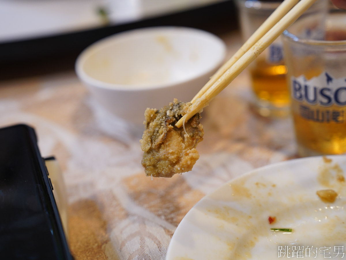 [中山區美食]農安街烏石港海產店-炒米粉好吃到令人驚艷，”那個魚”口感ˋ超級奇特，必須要吃看看，台北海鮮餐廳