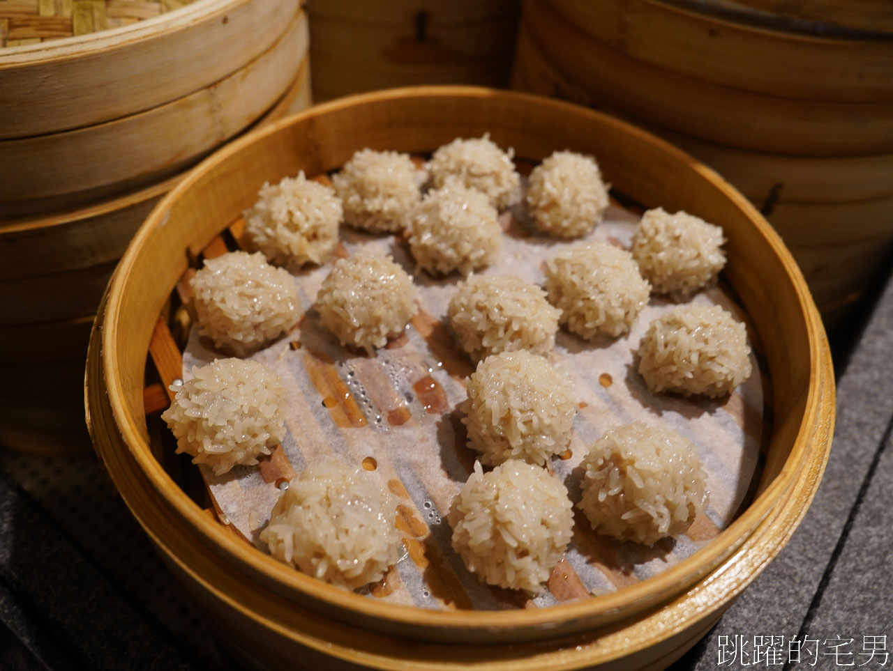 [花蓮吃到飽]花蓮潔西艾美酒店自助餐-探索廚房，花蓮飯店吃到飽天花板，現烤龍蝦，松葉蟹、旭蟹，烤鴨原住民風味餐通通有