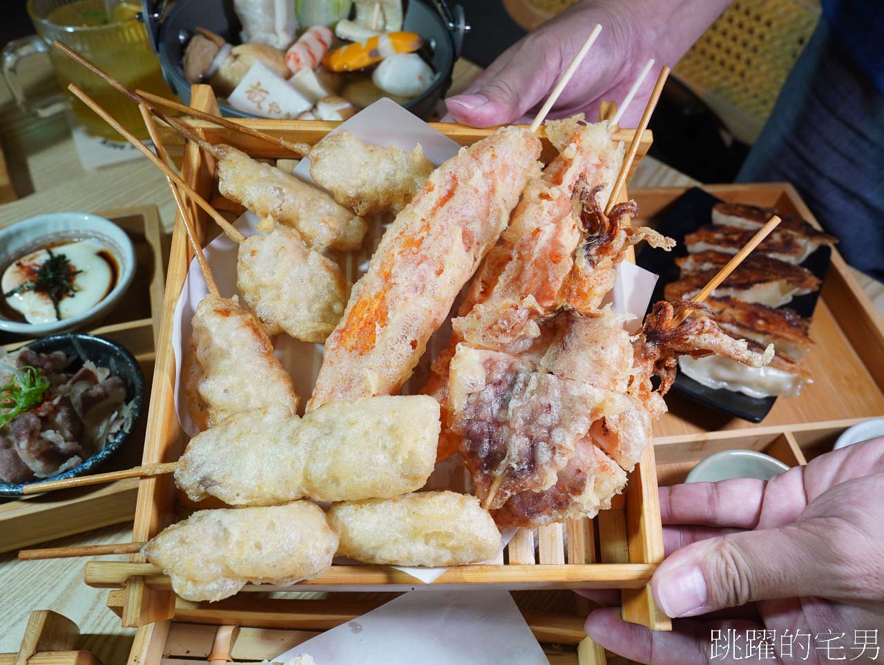 [花蓮美食]冉冉Yukkuri-花蓮居酒屋靜謐氣氛有質感、大推蔬菜、鬼頭刀天婦羅炸串、居然還能吃到王將餃子，花蓮寵物友善餐廳