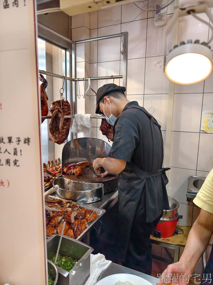 [中正區美食]好味港式快餐-用餐時間滿滿人，就是為了吃鴨腿飯、燒肉飯，內用還能加飯，台北燒臘店推薦，台北火車站附近美食