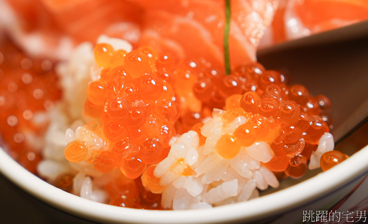 [花蓮美食]米崙丼飯屋-雲朗觀光花蓮新餐廳，70年檜木屋變身日式料理、丼飯、刺身