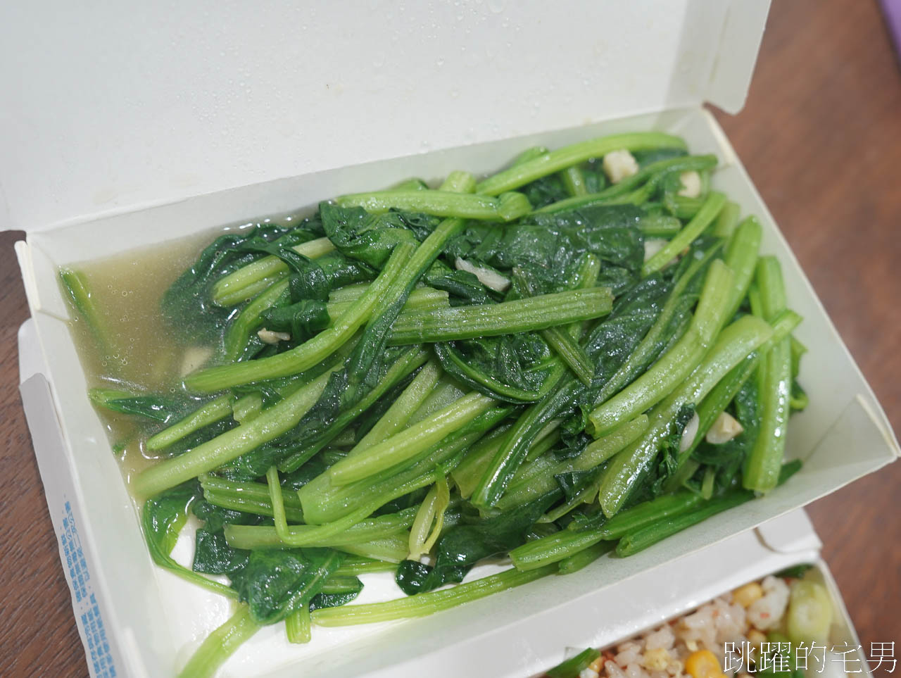 [花蓮美食]吳記麵店-這家花蓮炒麵完全我的菜，蝦花蝦炒飯大推! 建議電話預訂