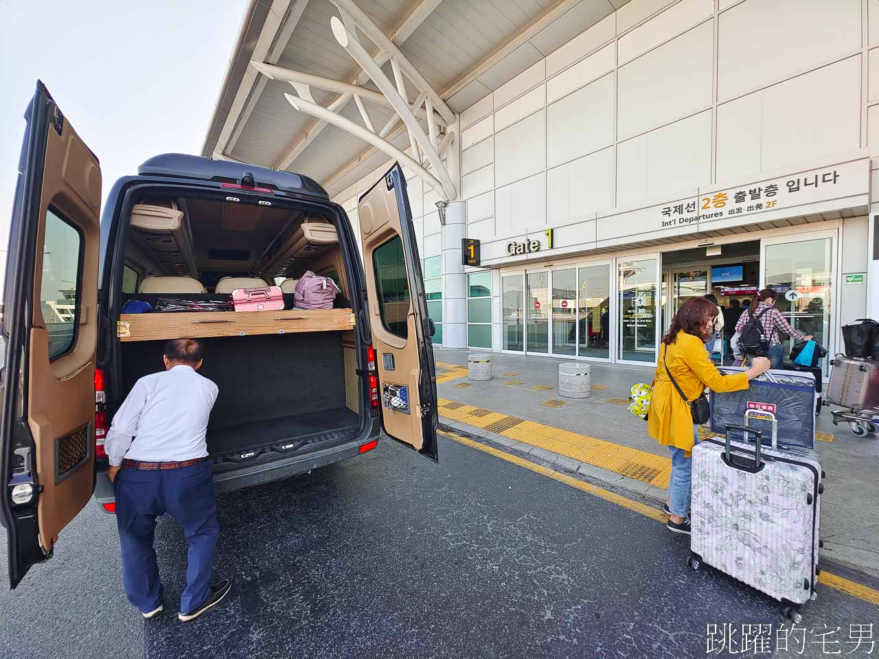 釜山機場接送，釜山包車，買再多韓國棉被都不用怕，中文溝通真的好，代訂釜山米其林餐廳、一日遊可以自己安排釜山景點，City Tour旅行社