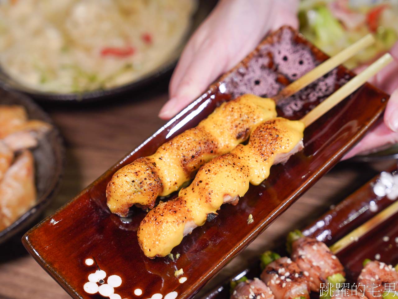 [永和美食]老串角居酒屋永和店-必吃和牛串燒、超大鮭魚肚爽度超滿，永和居酒屋高評價生意超好，老串角居酒屋菜單