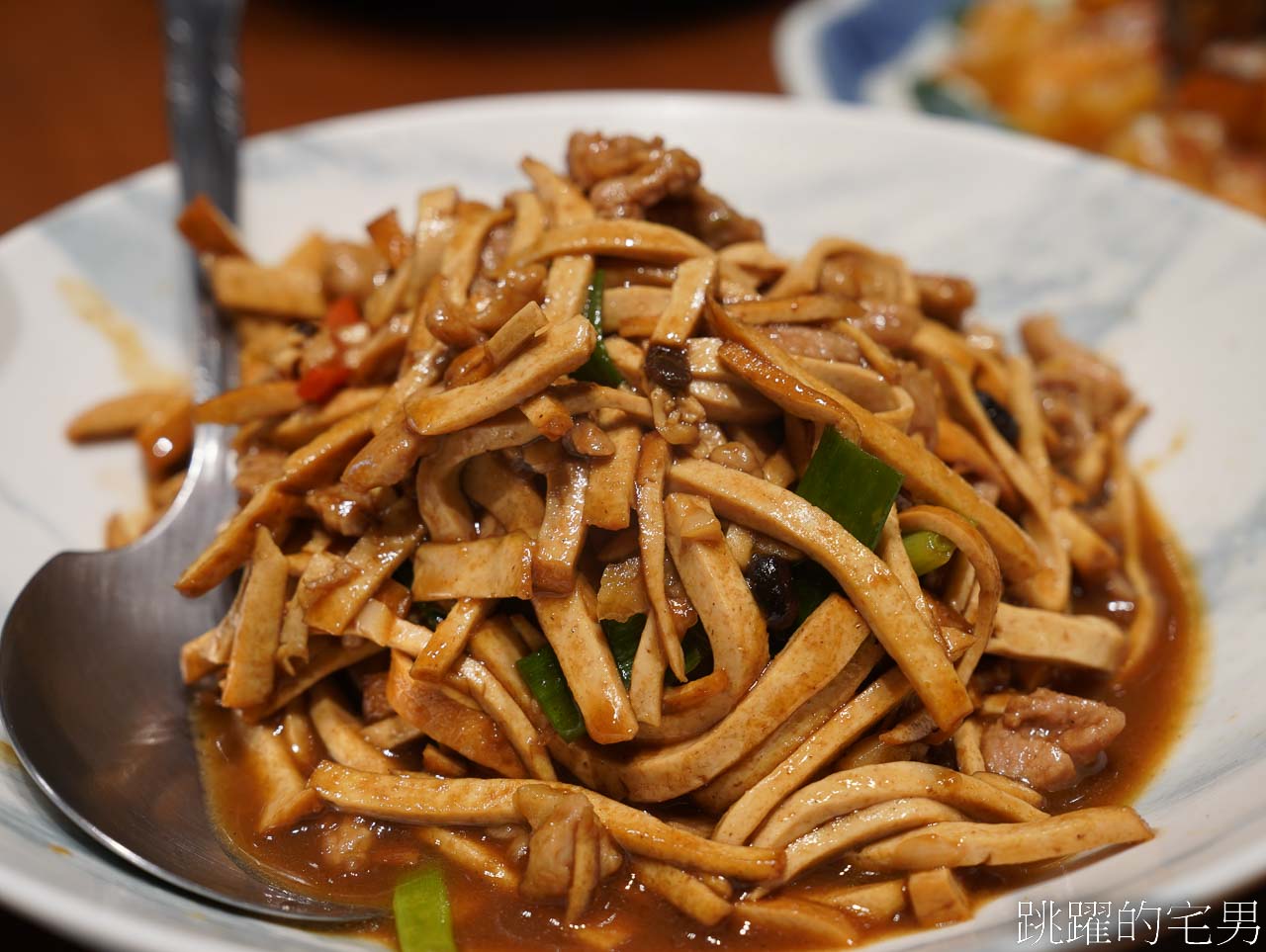 [花蓮美食]2024芳萊小館重新裝潢-小家庭聚餐，合菜都適合的花蓮聚餐老店