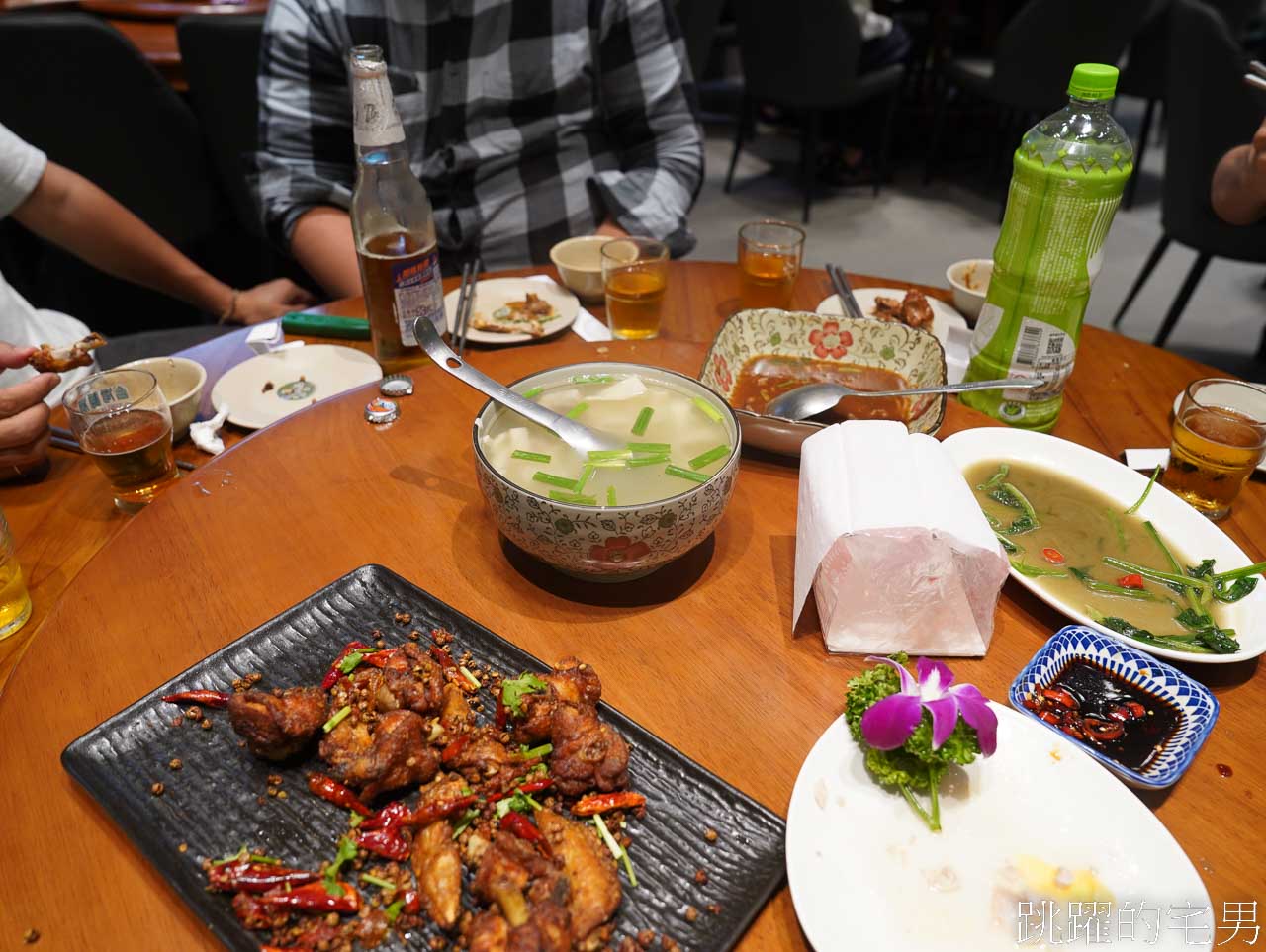 [花蓮美食]2024芳萊小館重新裝潢-小家庭聚餐，合菜都適合的花蓮聚餐老店