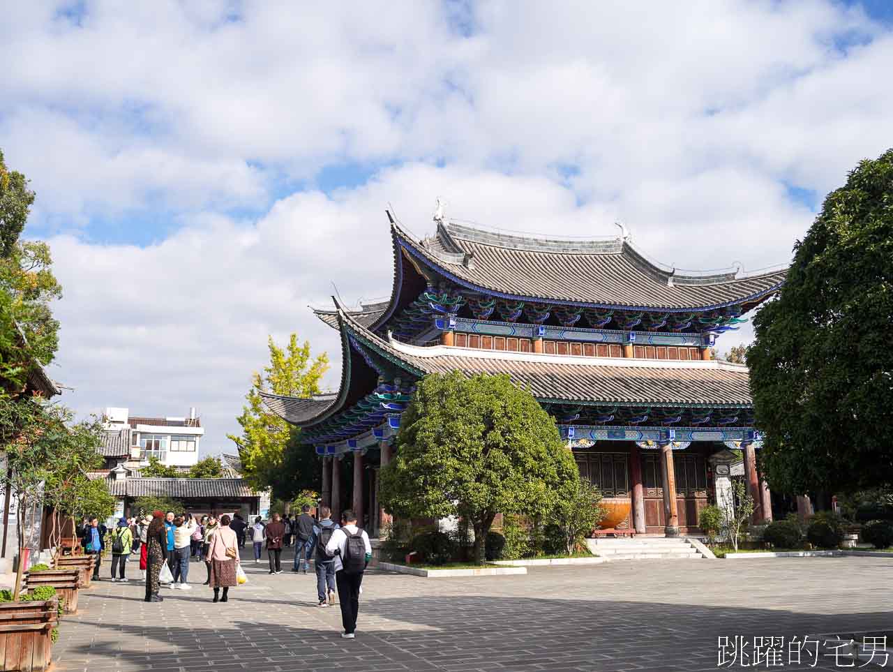 雲南旅行的美好瞬間-我去了大理古城、喜洲古城、巍山古城，有風的地方，原來當地習俗，貓是鎮宅神獸