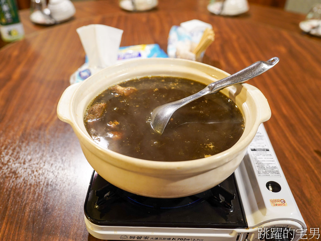 [花蓮美食]花宅-全預約制花蓮有包廂餐廳可以唱歌，市區好停車隔壁沒鄰居