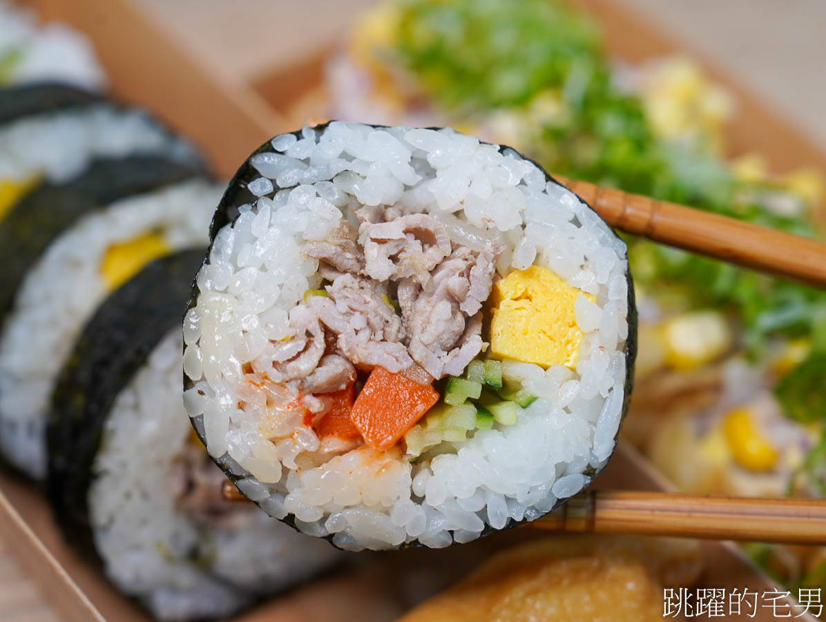 [吉安美食]花蓮吉安黃昏市場內的無名壽司，味道乾淨，鹽蔥燒肉壽司真不錯