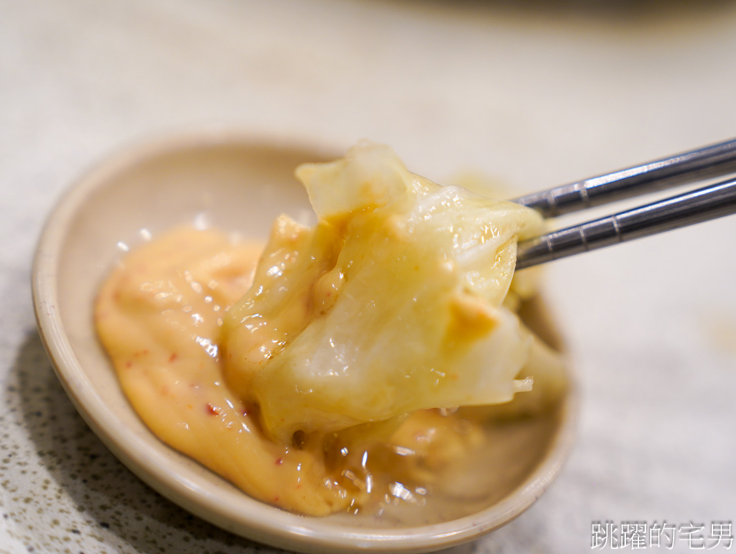 [花蓮美食]霸味薑母鴨花蓮旗艦店-花蓮薑母鴨推薦，好喝湯頭一口就知道，鴨肉丸子有夠多，回家煮更好吃