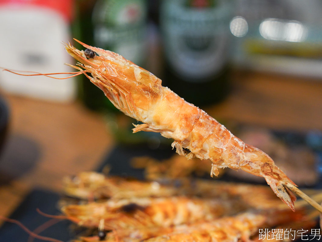 [花蓮美食]嗨烤活體海鮮燒烤屋-漁場直送海鮮燒烤，紅喉、生蠔、活龍蝦、烤牛肉也太嫩了吧，花蓮宵夜