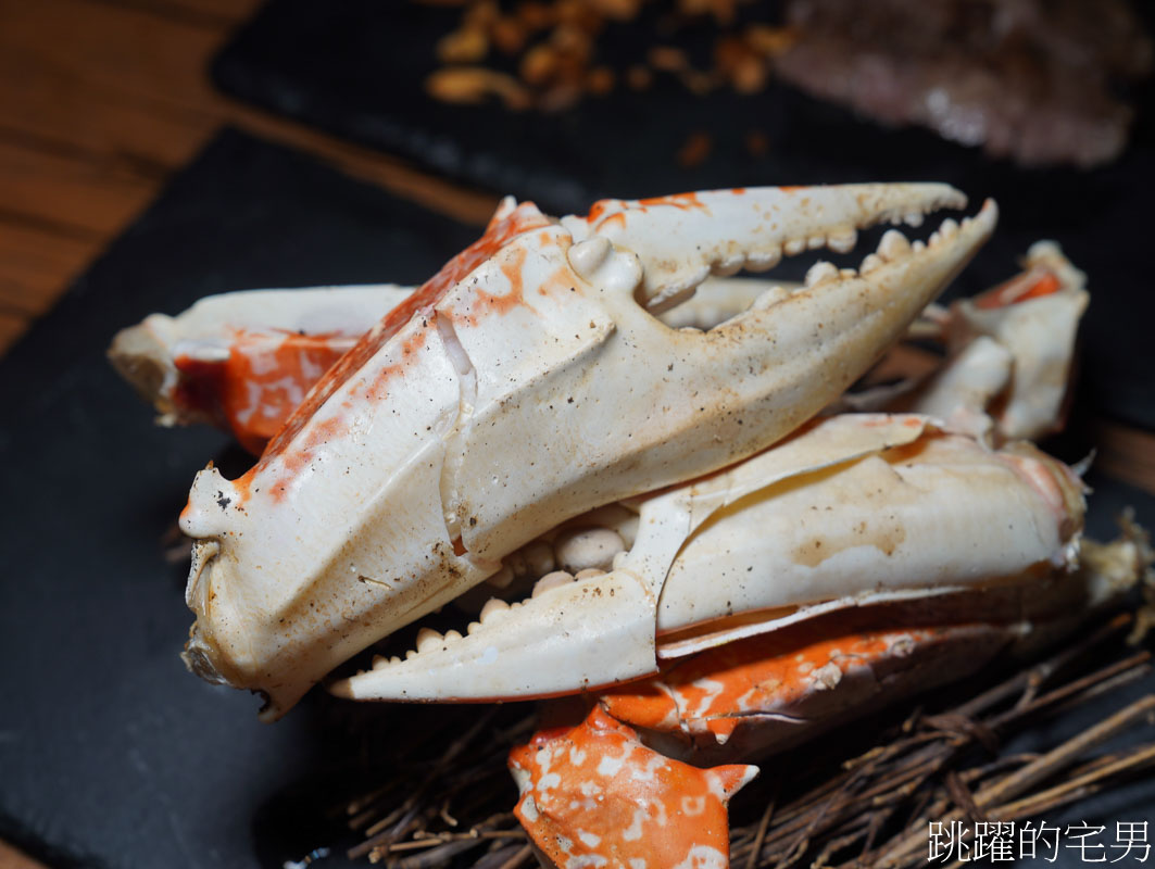 [花蓮美食]嗨烤活體海鮮燒烤屋-漁場直送海鮮燒烤，紅喉、生蠔、活龍蝦、烤牛肉也太嫩了吧，花蓮宵夜