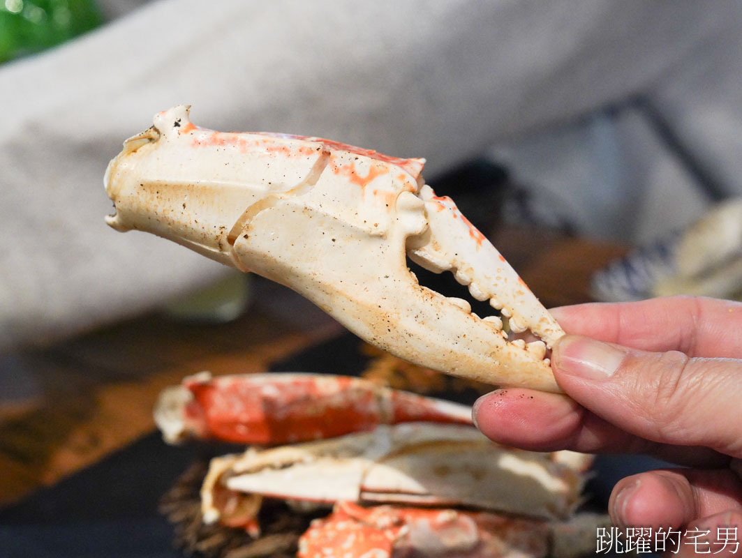 [花蓮美食]嗨烤活體海鮮燒烤屋-漁場直送海鮮燒烤，紅喉、生蠔、活龍蝦、烤牛肉也太嫩了吧，花蓮宵夜