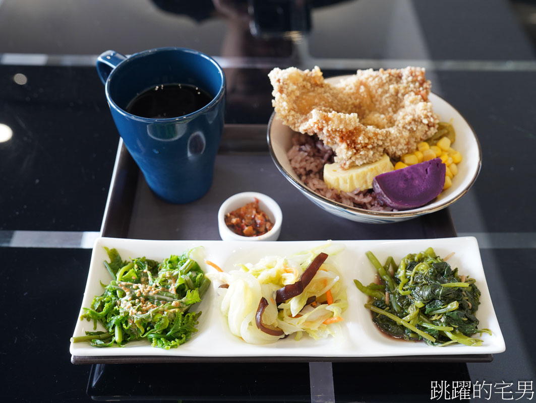 [花蓮美食]食午貳食-簡單好食材的花蓮簡餐，炙燒挪威鯖魚、酥炸五花肉必點